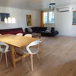 A La Devino