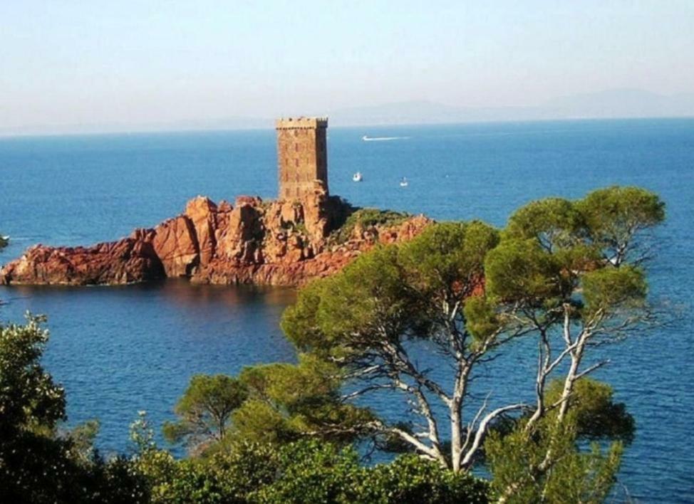 Apartment A La Devino Frejus